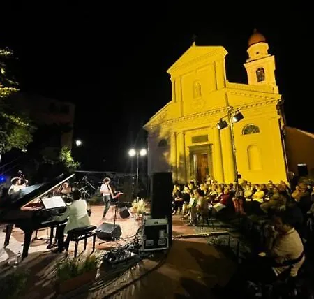 Ariazzurra S. Bart. San Bartolomeo Al Mare