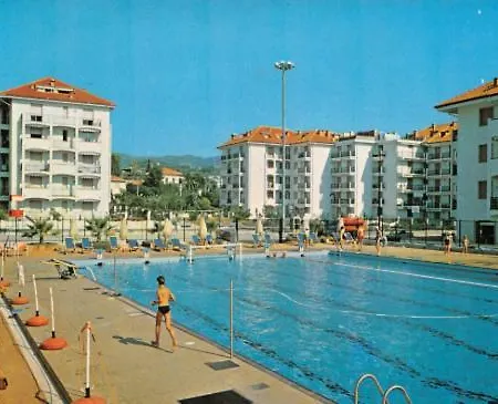 Ariazzurra S. Bart. *