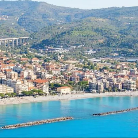Ariazzurra S. Bart. Appartamento *